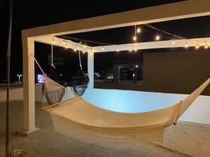 Family Studio Suite, Terrace, Sea View (Balcony) | Terrace/patio - Hotel Venedik (Veracruz)