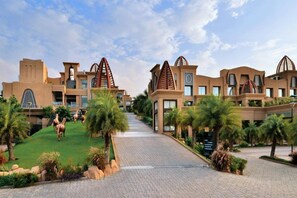 Exterior - The Corinthians Resort (Pune)