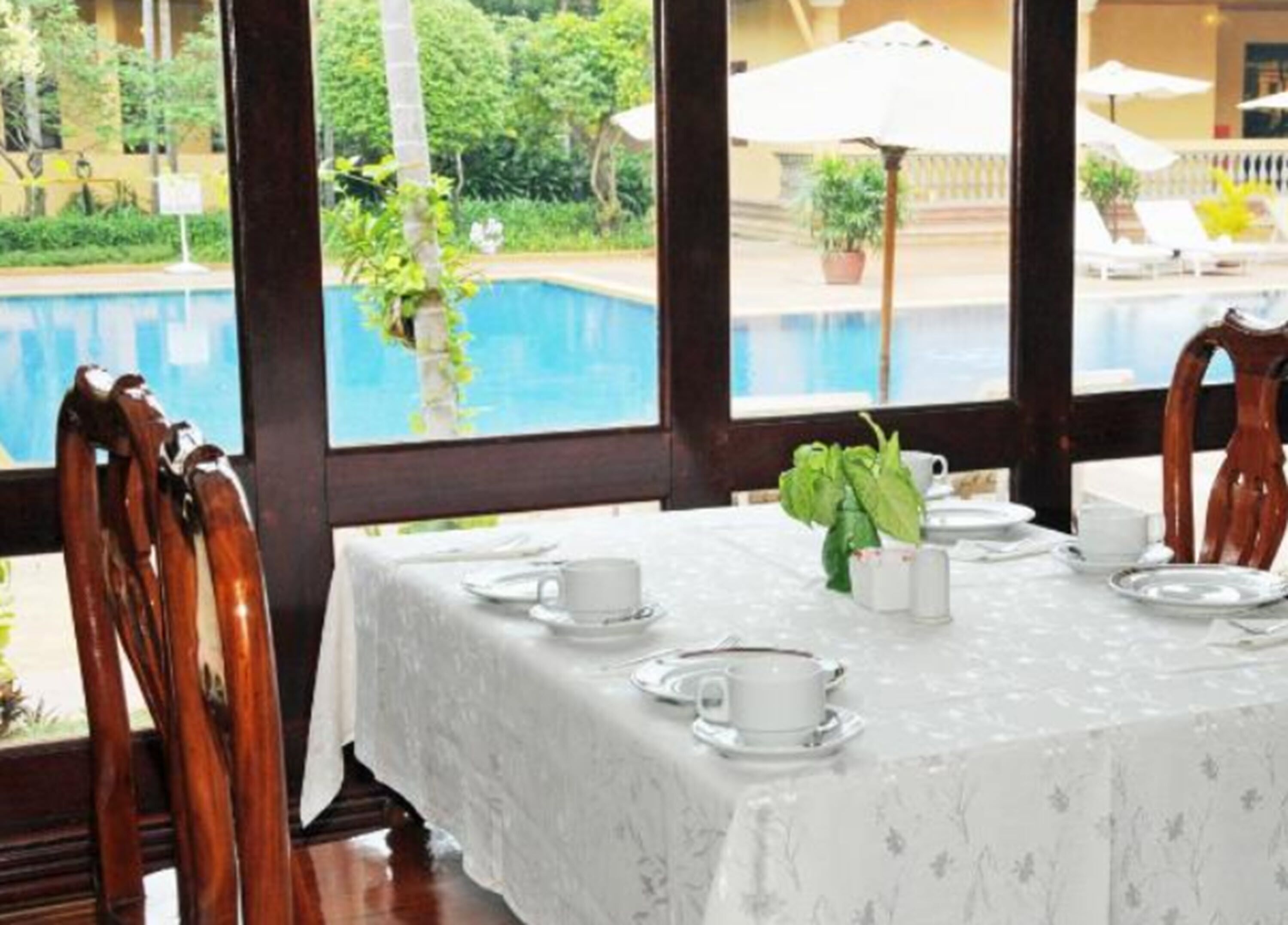 Desayuno continental todos los días (con cargo) 