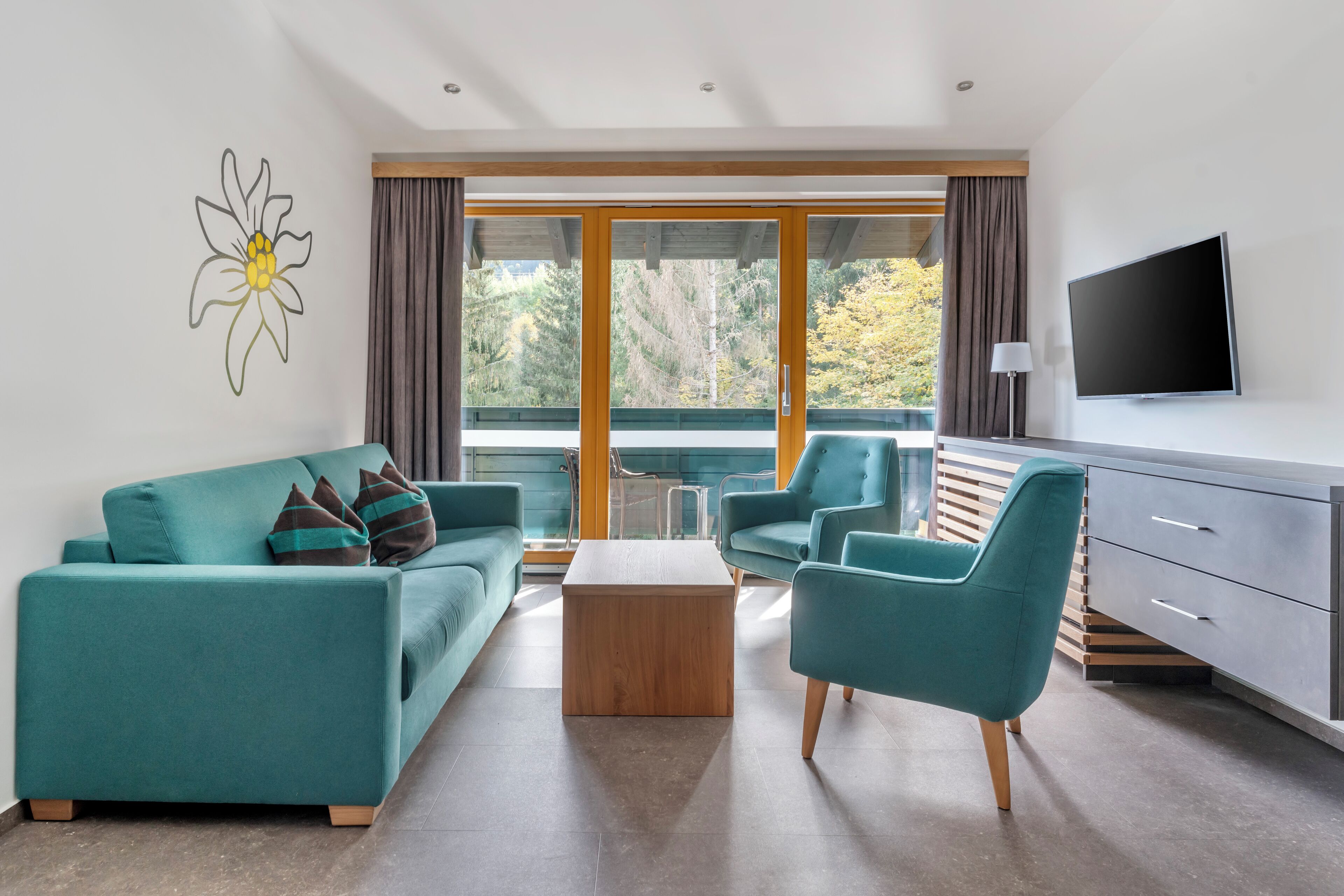 Huoneisto, 1 makuuhuone | Oleskelualue | 32–tuumainen taulutelevisio, jossa kaapelikanavat