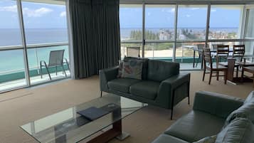 55-inch Smart TV with cable channels, TV, DVD player