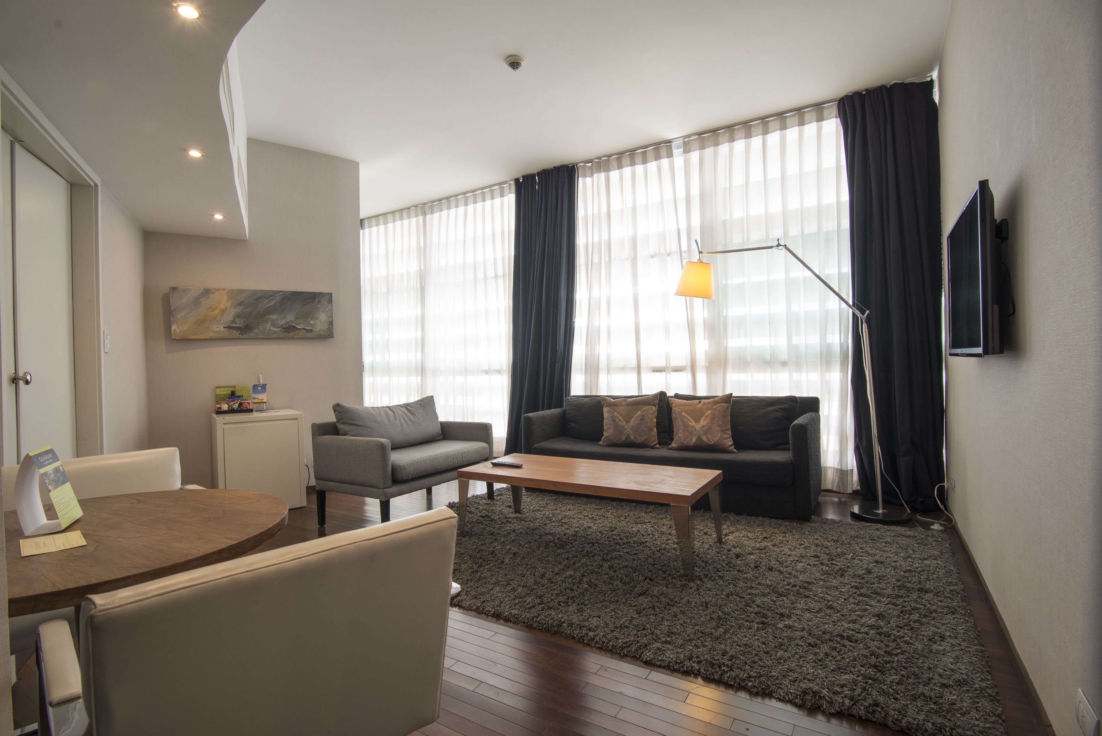 suite | living area | lcd tv