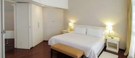 Suite | Artículos del minibar gratis y caja de seguridad en la habitación