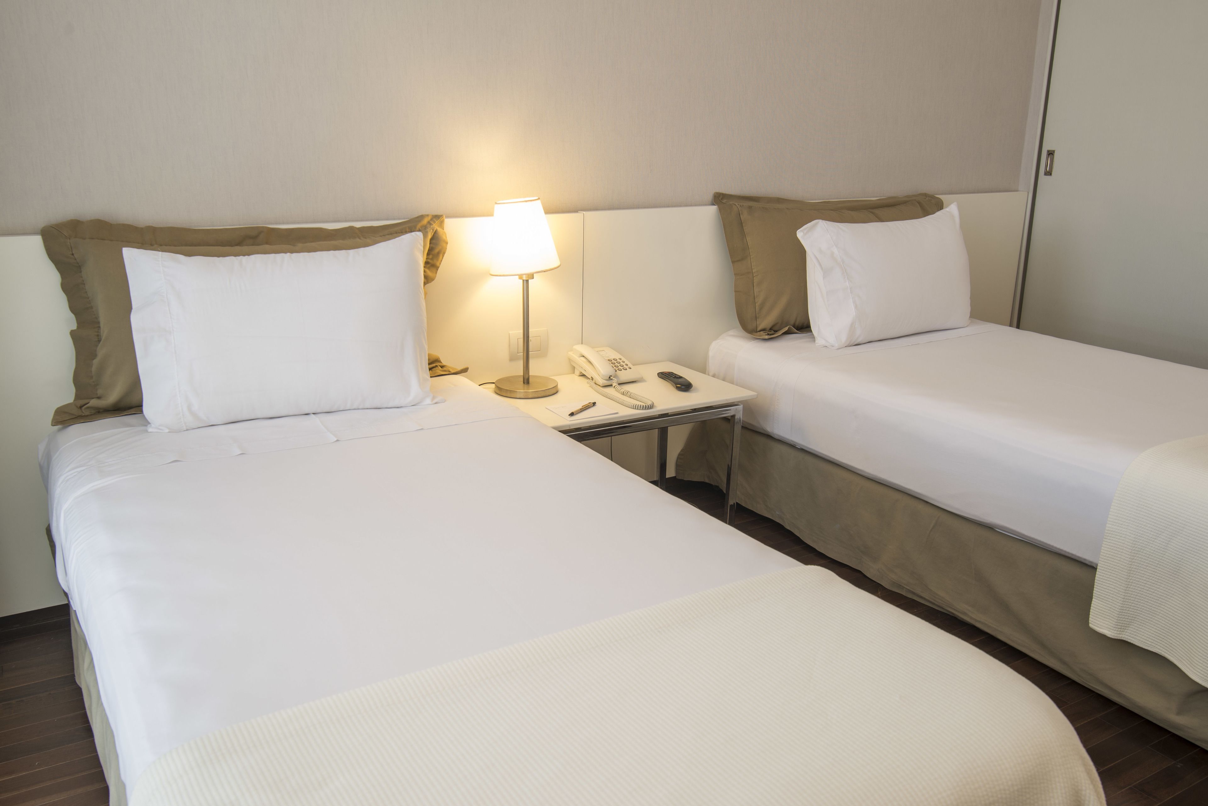 standard double room, 2 single beds | free minibar items, in-room safe, desk, free wifi
