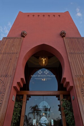 Front of property - Kenzi Menara Palace & Resort (Marrakech)