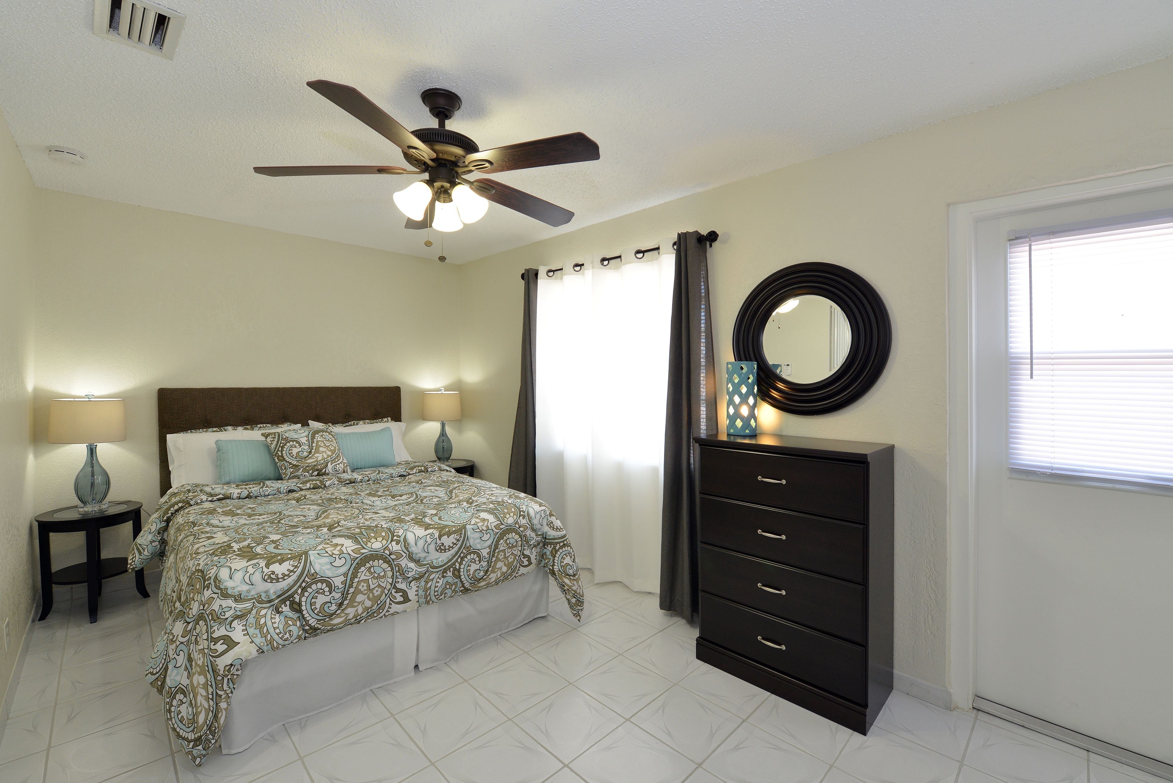 Photo - Hollywood by the Sea