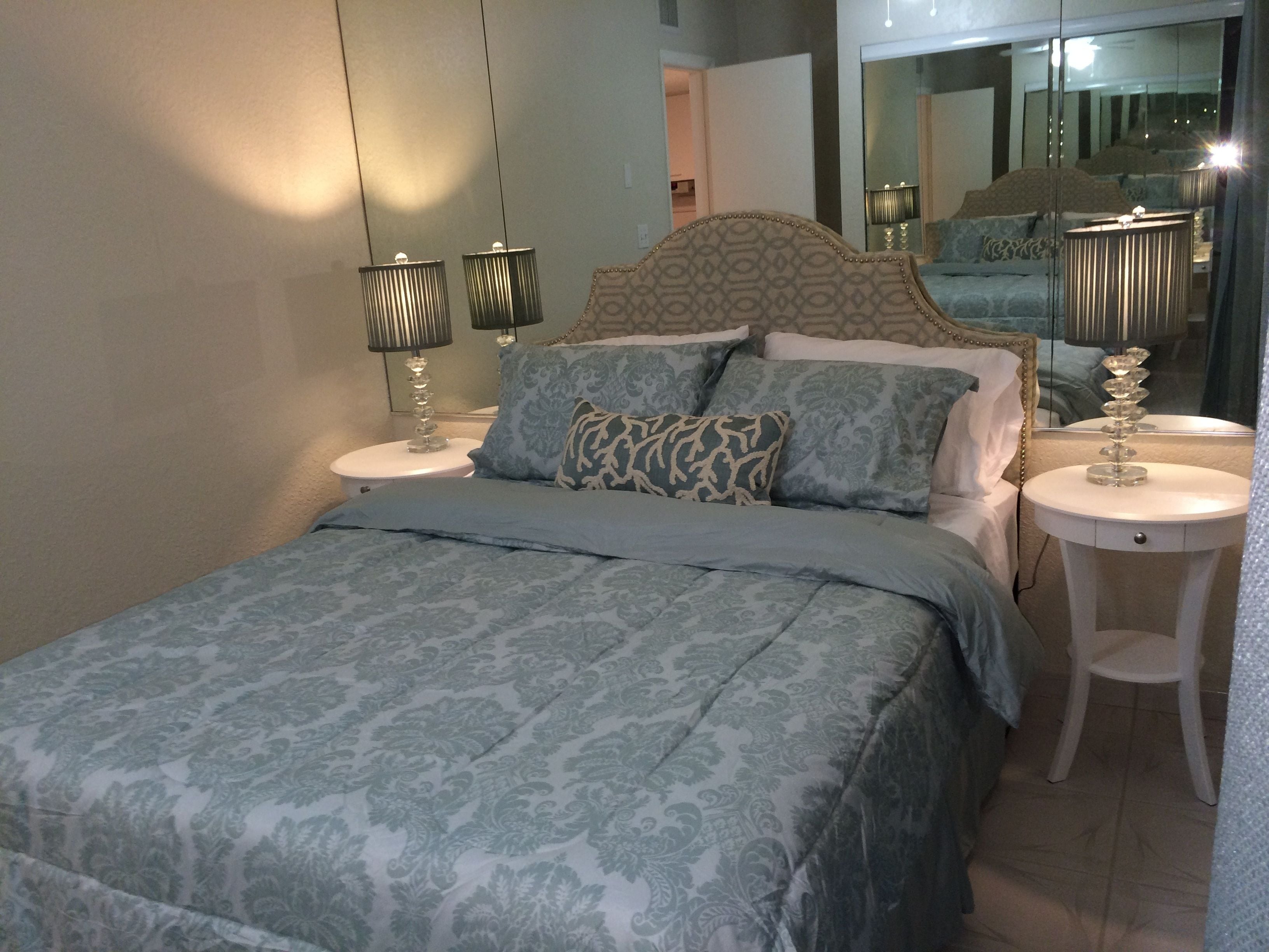 Photo - Hollywood by the Sea