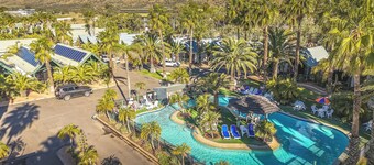 Desert Palms Alice Springs
