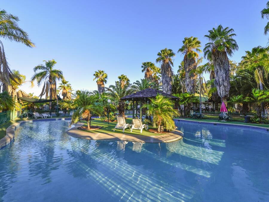 Family room | Outdoor pool | Outdoor pool, sun loungers