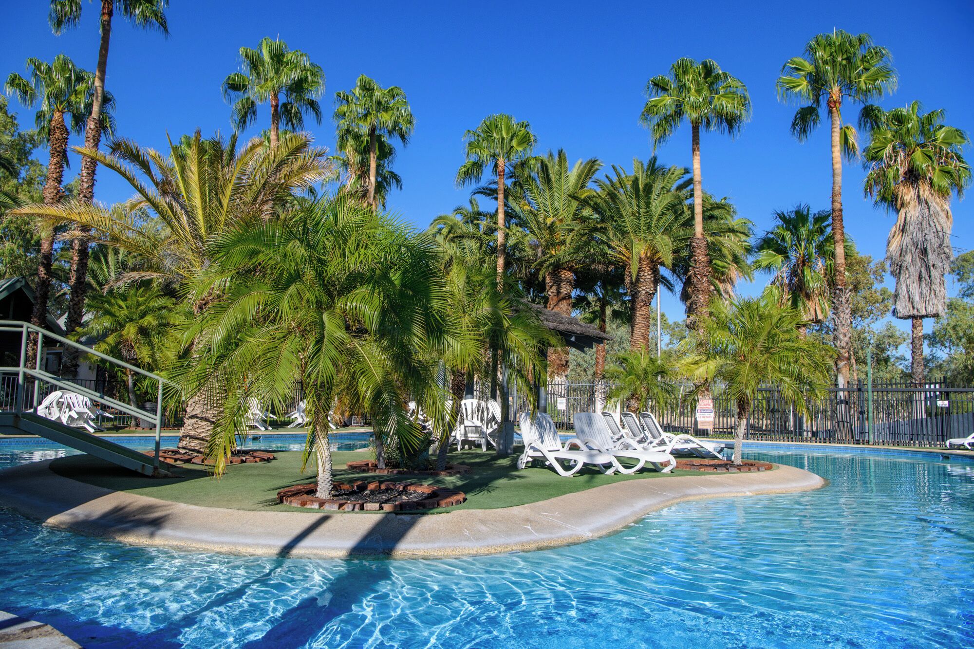 บริเวณภายนอก