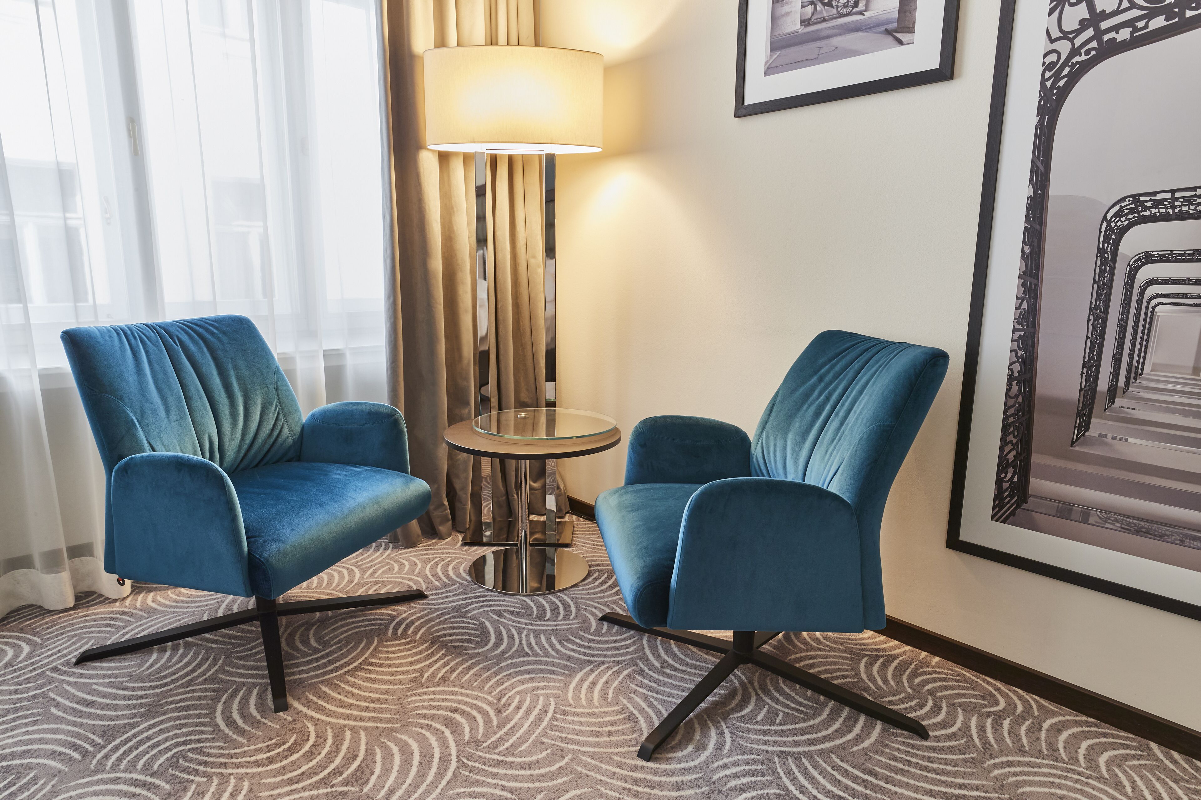 hypo-allergenic bedding, in-room safe, iron/ironing board, free wifi