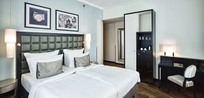 Superior Room | Hypo-allergenic bedding, in-room safe, iron/ironing board, free WiFi
