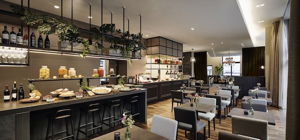 Se sirven desayunos, almuerzos y cenas