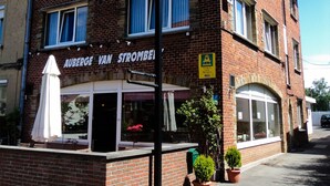 Niet-geclassificeerde afbeelding, 4 van 32, knop