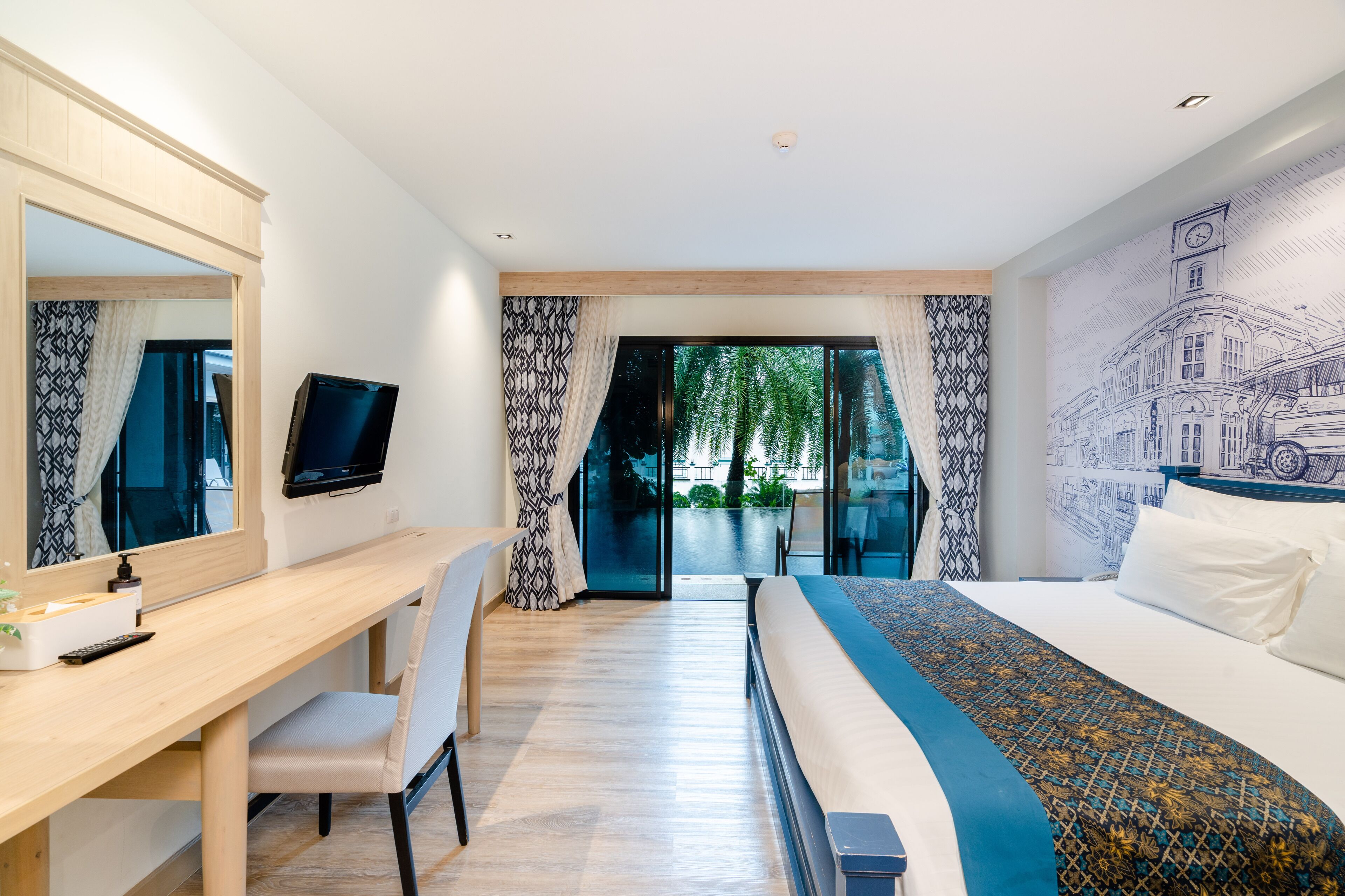 고급 침구, 객실 내 금고, 각각 다른 스타일의 인테리어, 책상