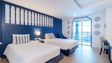 Boutique Deluxe Twin Balcony +Free Coworking Space | Roupas de cama premium, cofres nos quartos, individualmente decorados