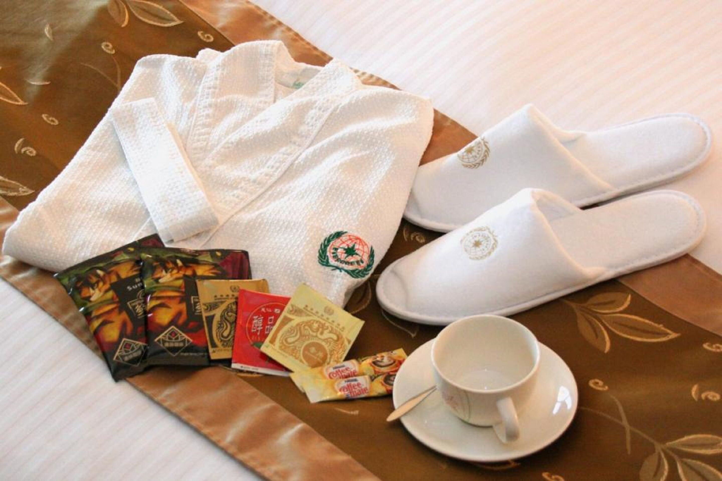 1 bedroom, premium bedding, minibar, in-room safe