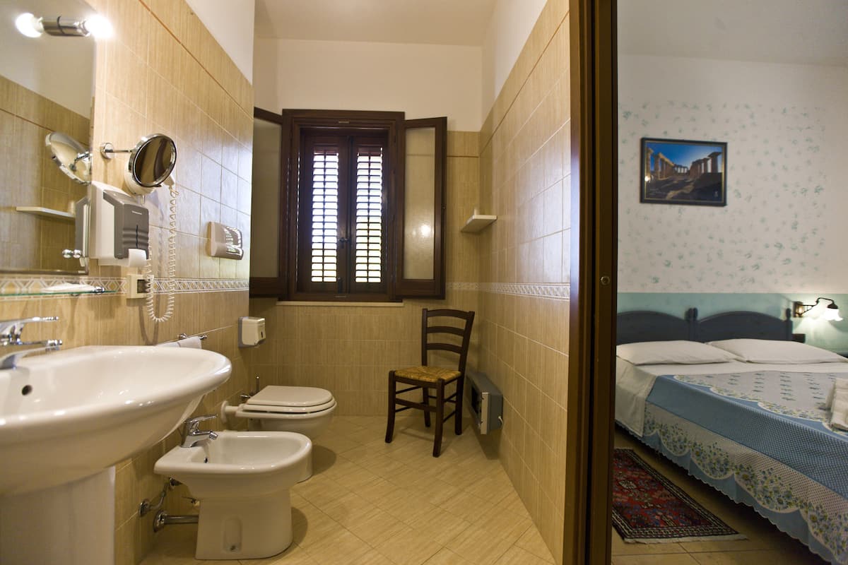 double or twin room | minibar, in-room safe, desk, soundproofing