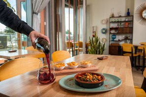 Food and drink - Ohtel Wellington (Wellington)