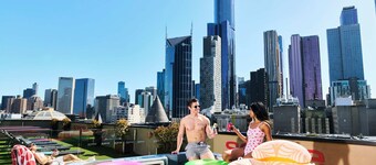 Space Hotel - Hostel