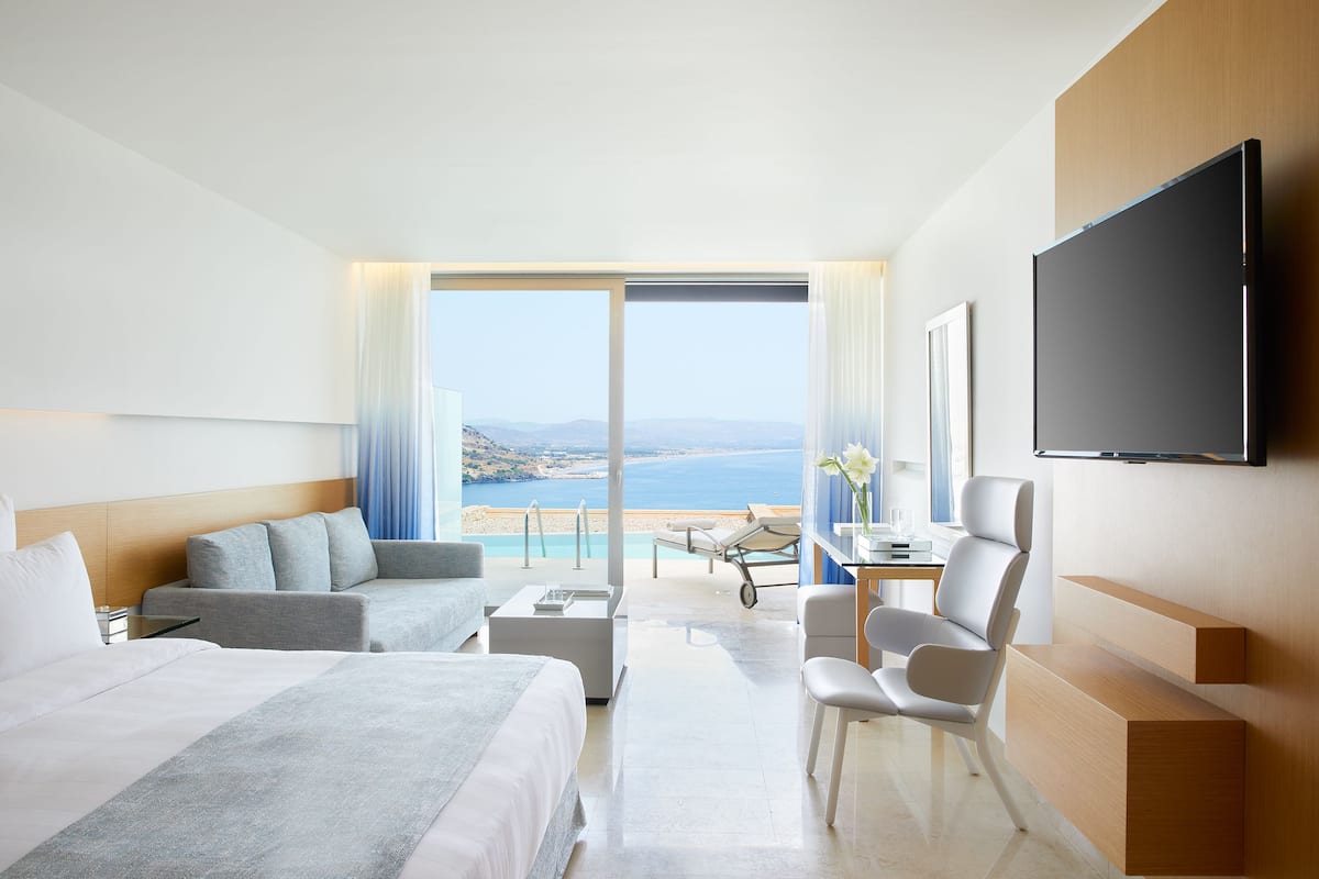 Junior Suite, Sea View (Shared Pool)
