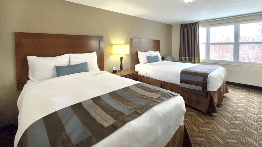 Super 8 by Wyndham Greensburg