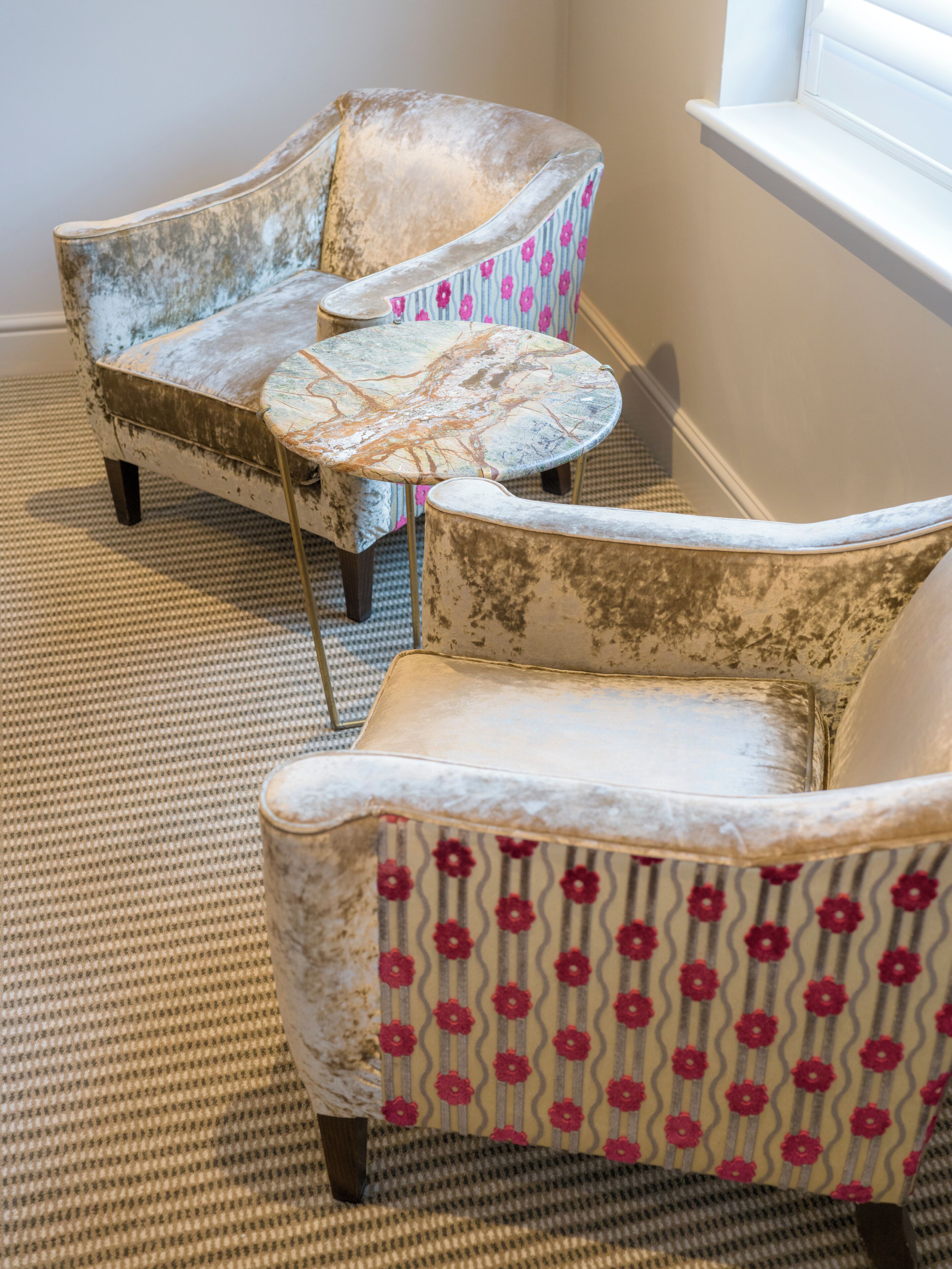 classic twin | hypo-allergenic bedding, in-room safe, desk, blackout curtains