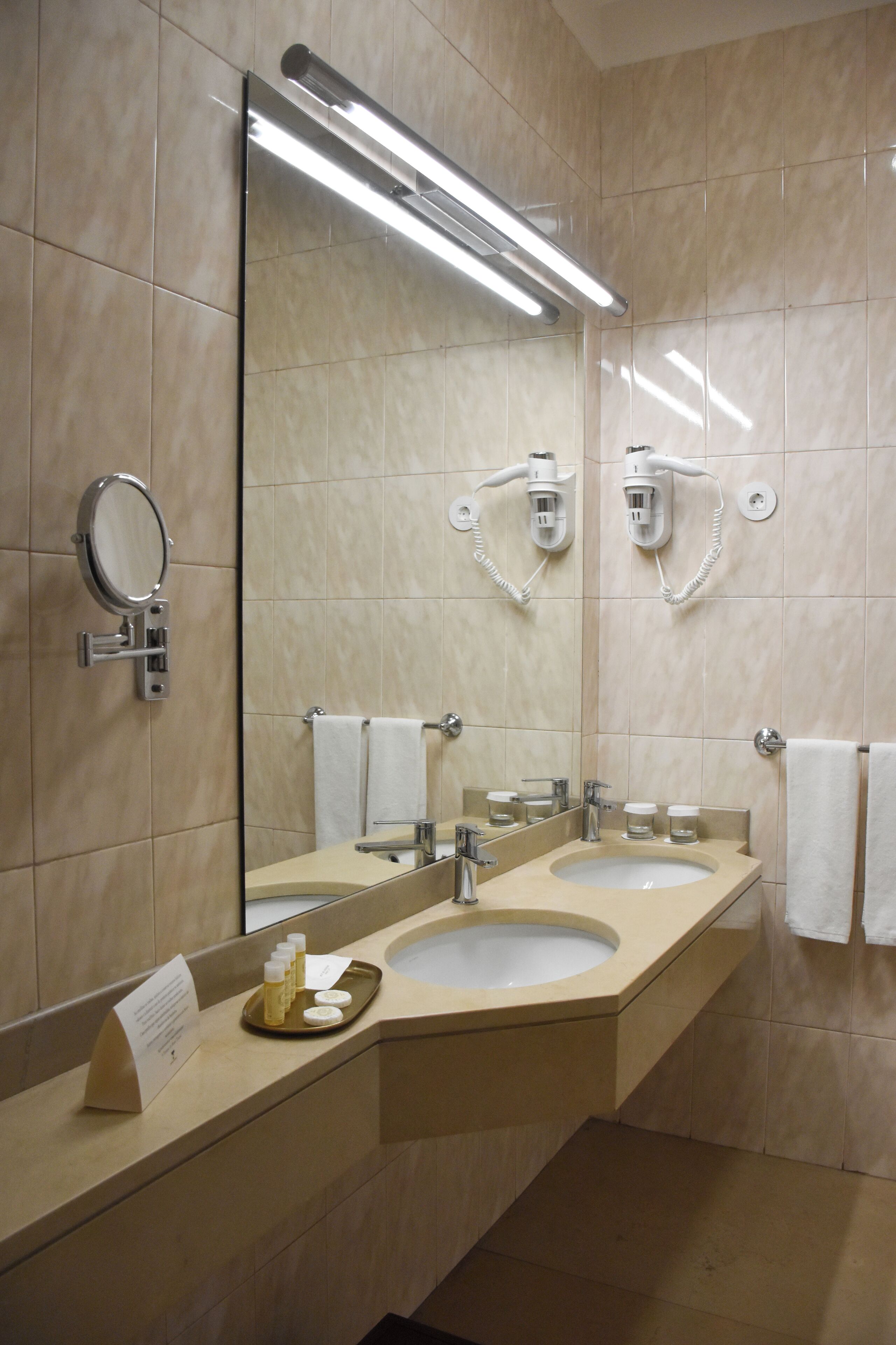 Photo - Hotel Toural