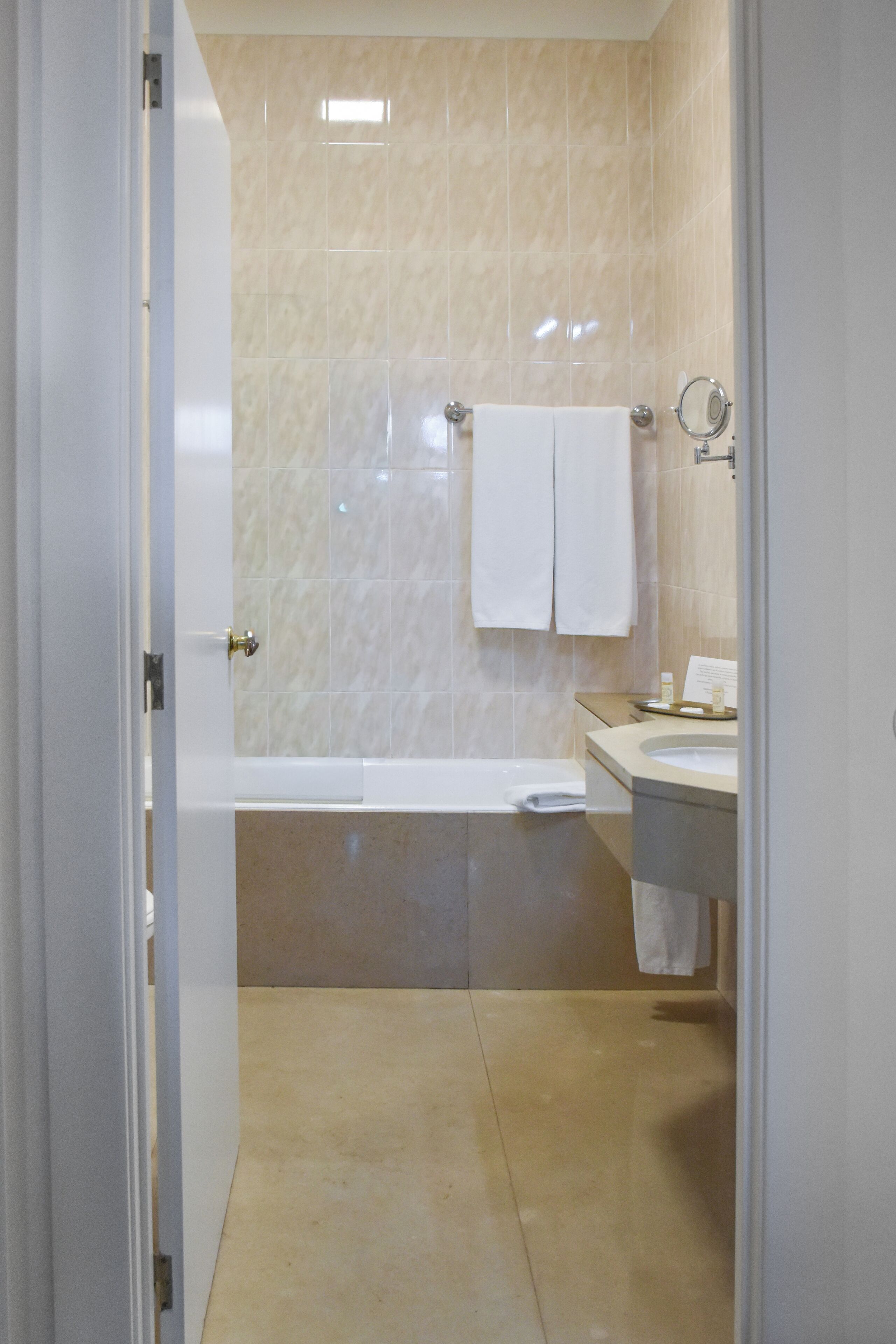 Photo - Hotel Toural