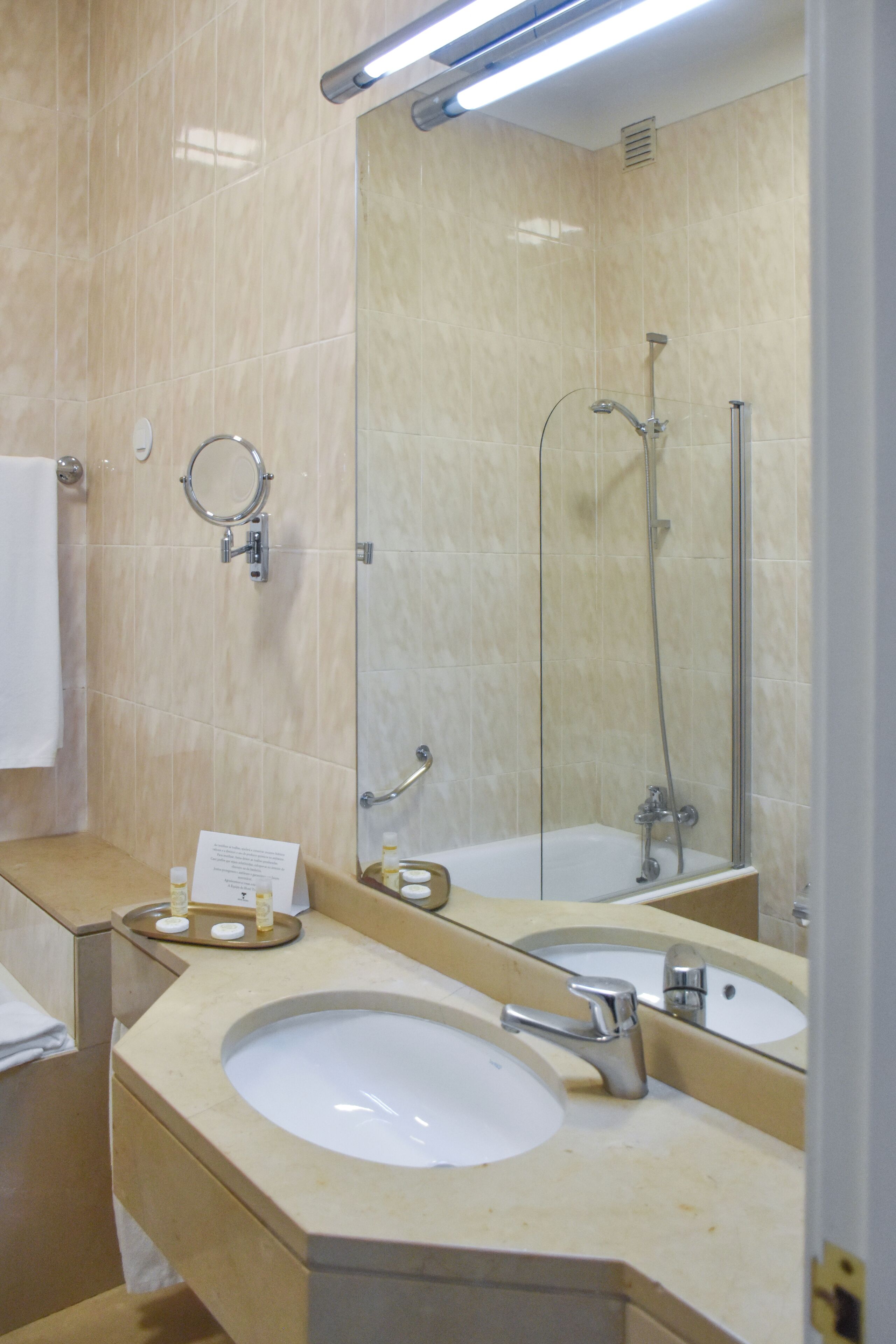 Photo - Hotel Toural