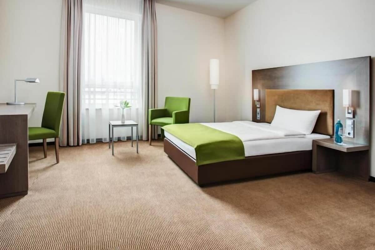 Ropa de cama de alta calidad y minibar