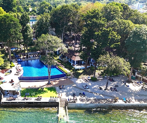 Chang Buri Resort & Koh Chang Hillside