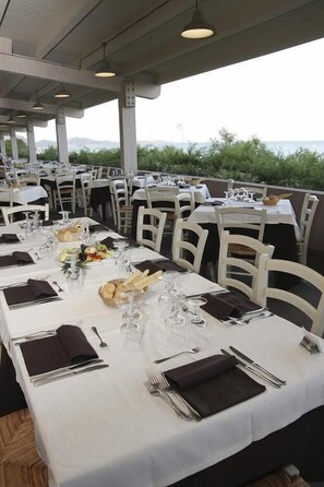 3 restaurants; lunch and dinner served - TH Costa Rei - Free Beach Club  (Muravera)