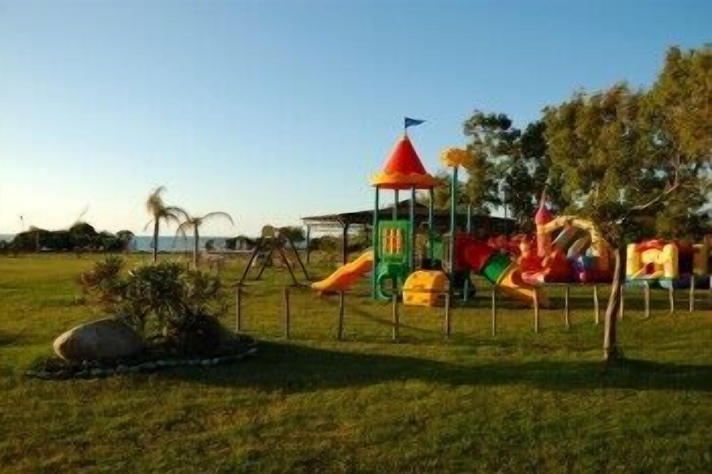 children’s play area – outdoor