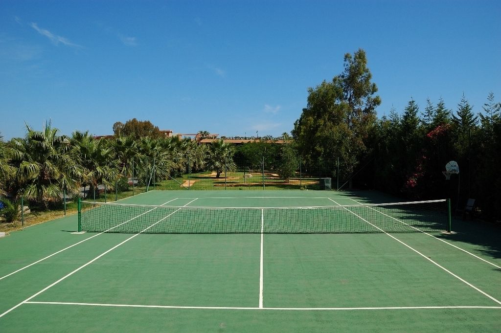 tennis court