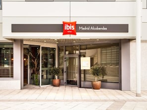 Exterior - Hotel ibis Madrid Alcobendas (Alcobendas)