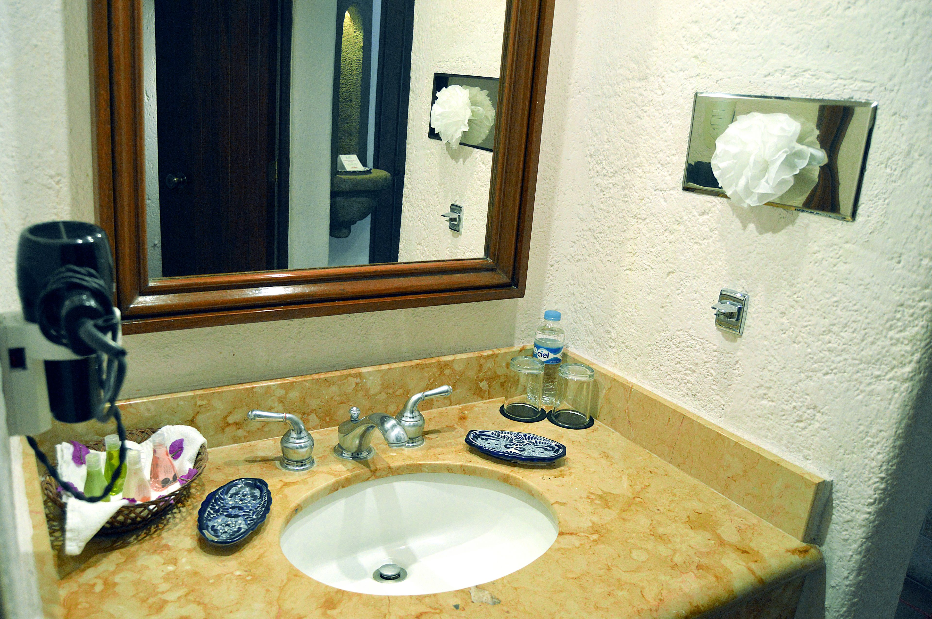 standard room | room amenity