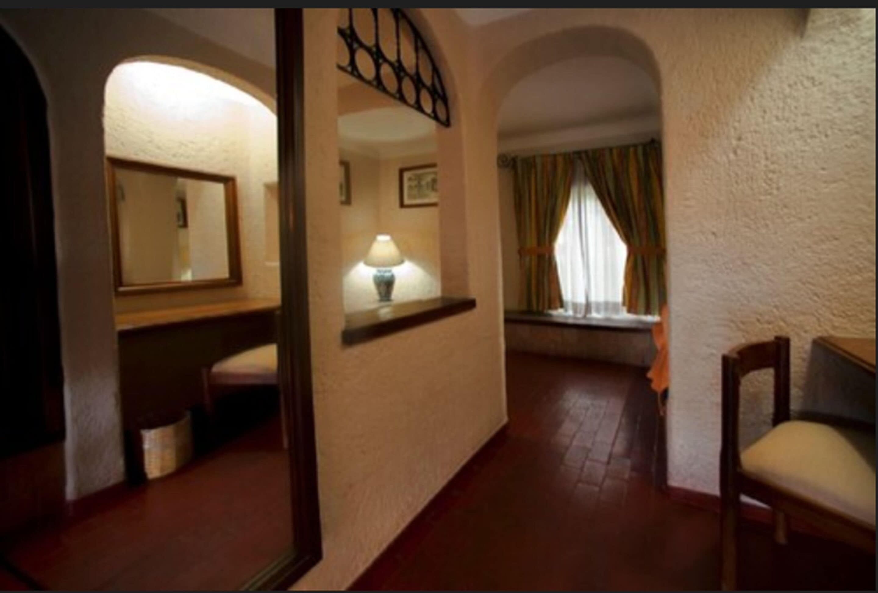 standard room | 1 bedroom, in-room safe, desk, blackout curtains