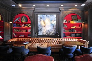 Library - Ultra Hotel (Buenos Aires)