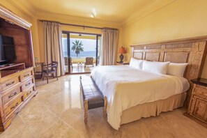 Phòng Cao cấp, quang cảnh biển | Bộ đồ giường cao cấp, két bảo mật tại phòng, bàn 