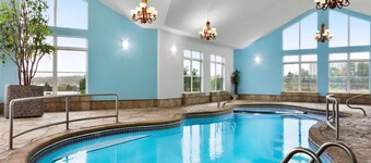 Days Inn by Wyndham Kingston