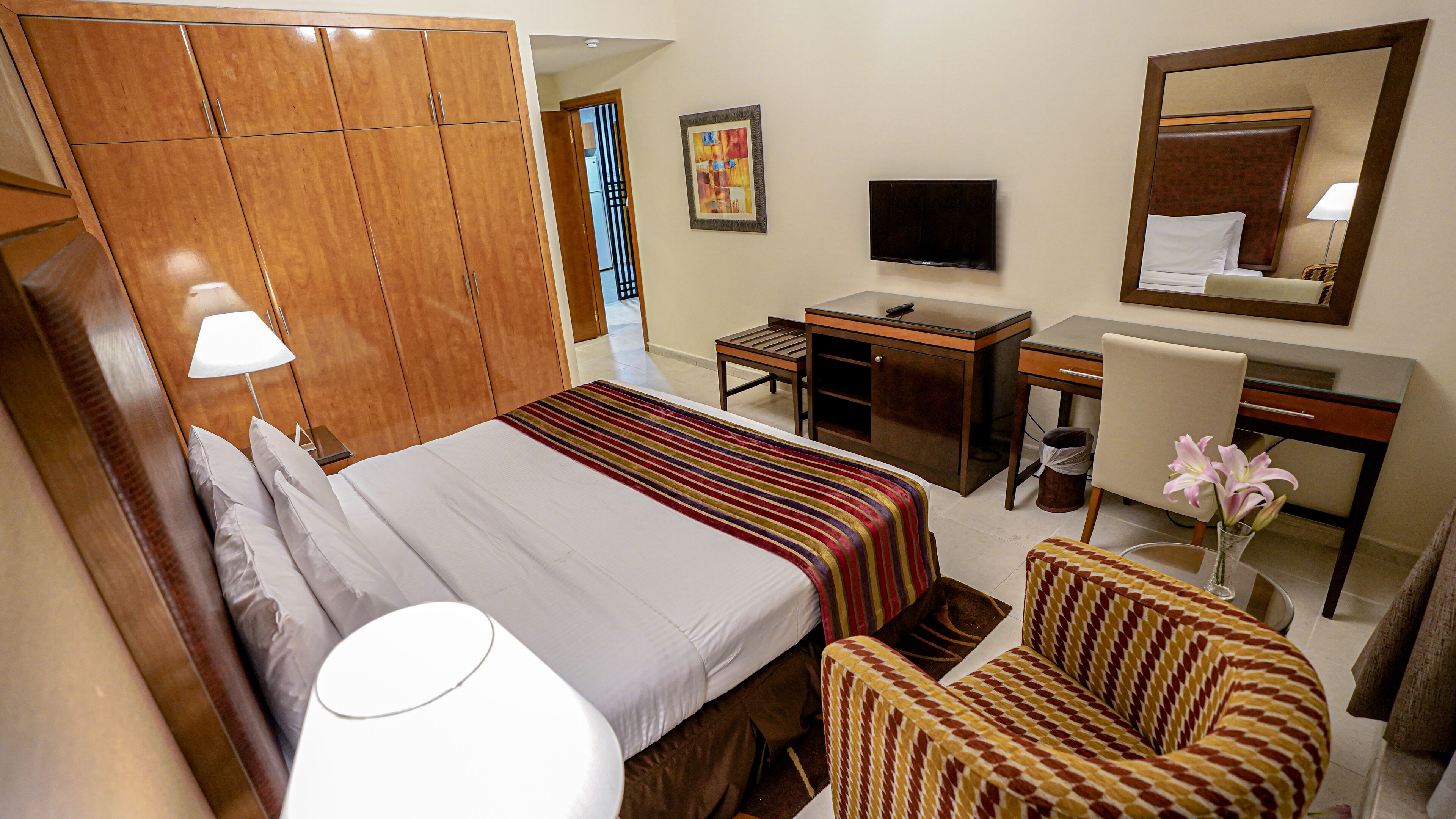 Superior One Bedroom Apartment