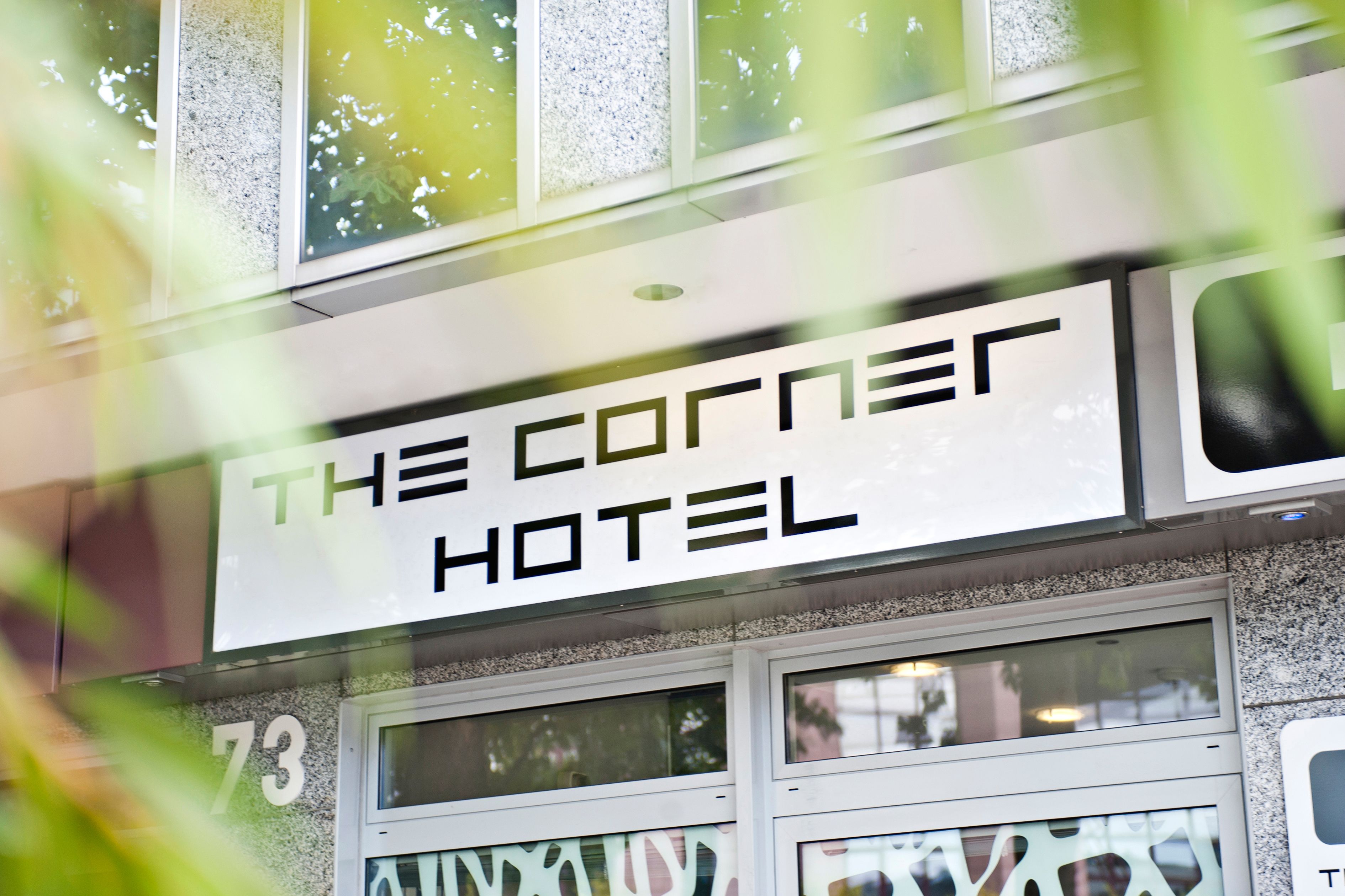 Photo - Homaris The Corner – Self-Check In