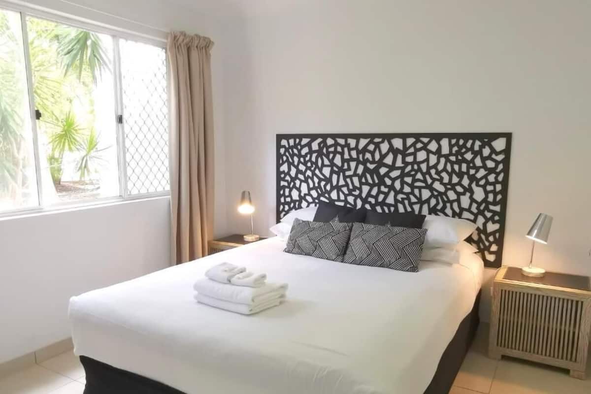 Blackout drapes, iron/ironing board, free WiFi, bed sheets