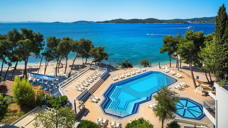 Aminess Vival Grand Azur Hotel