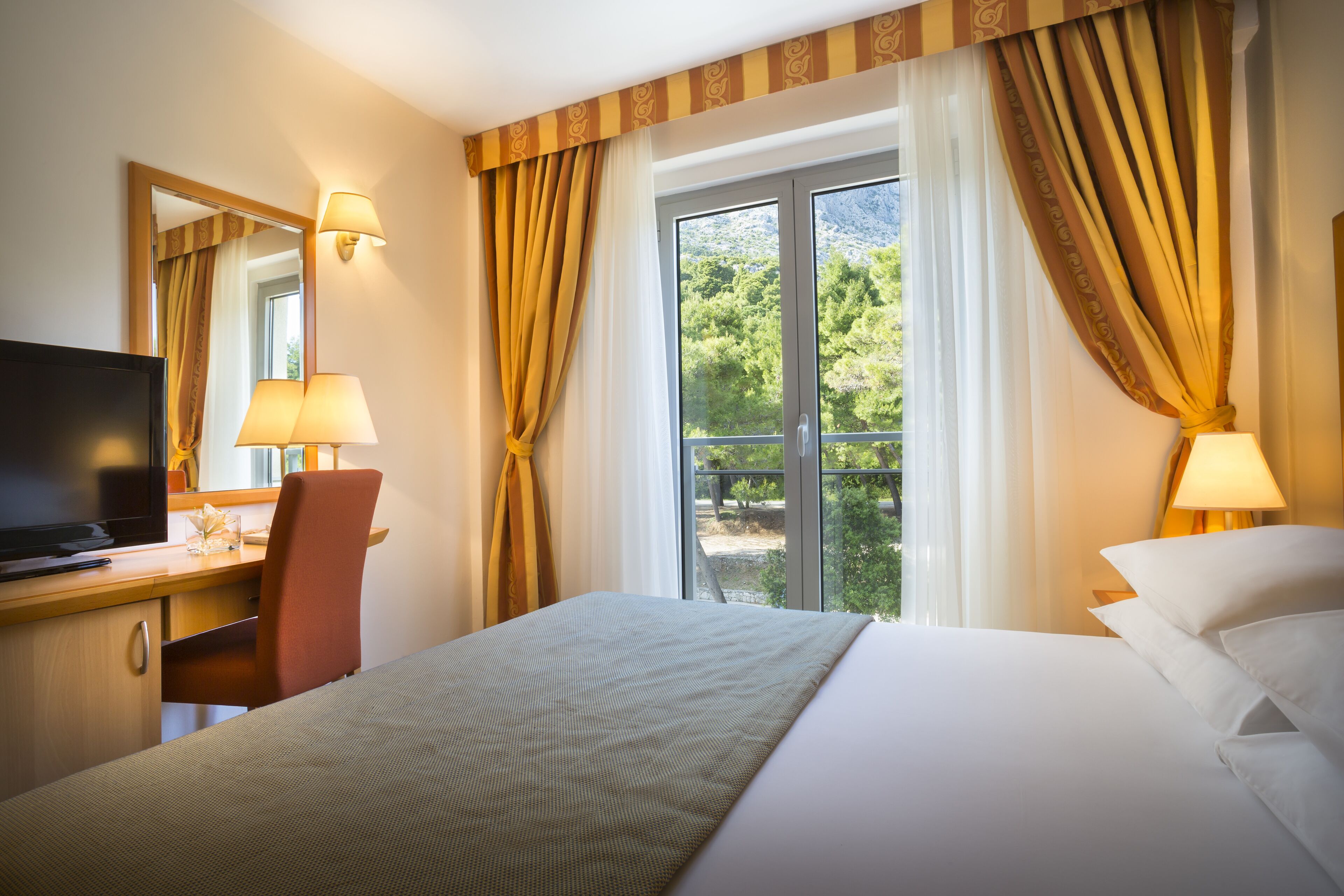 Minibar, in-room safe, desk, blackout drapes