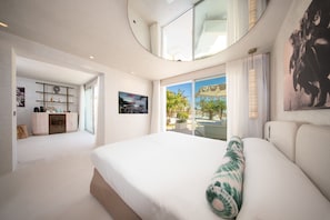 Suite estudio Premier | Ropa de cama de alta calidad, minibar, caja fuerte