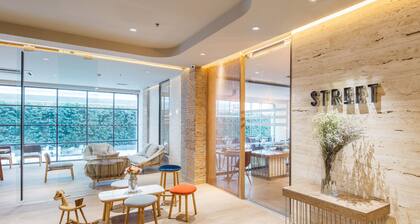 Clef Hotel
