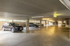 Self parking (EUR 10 per day)
