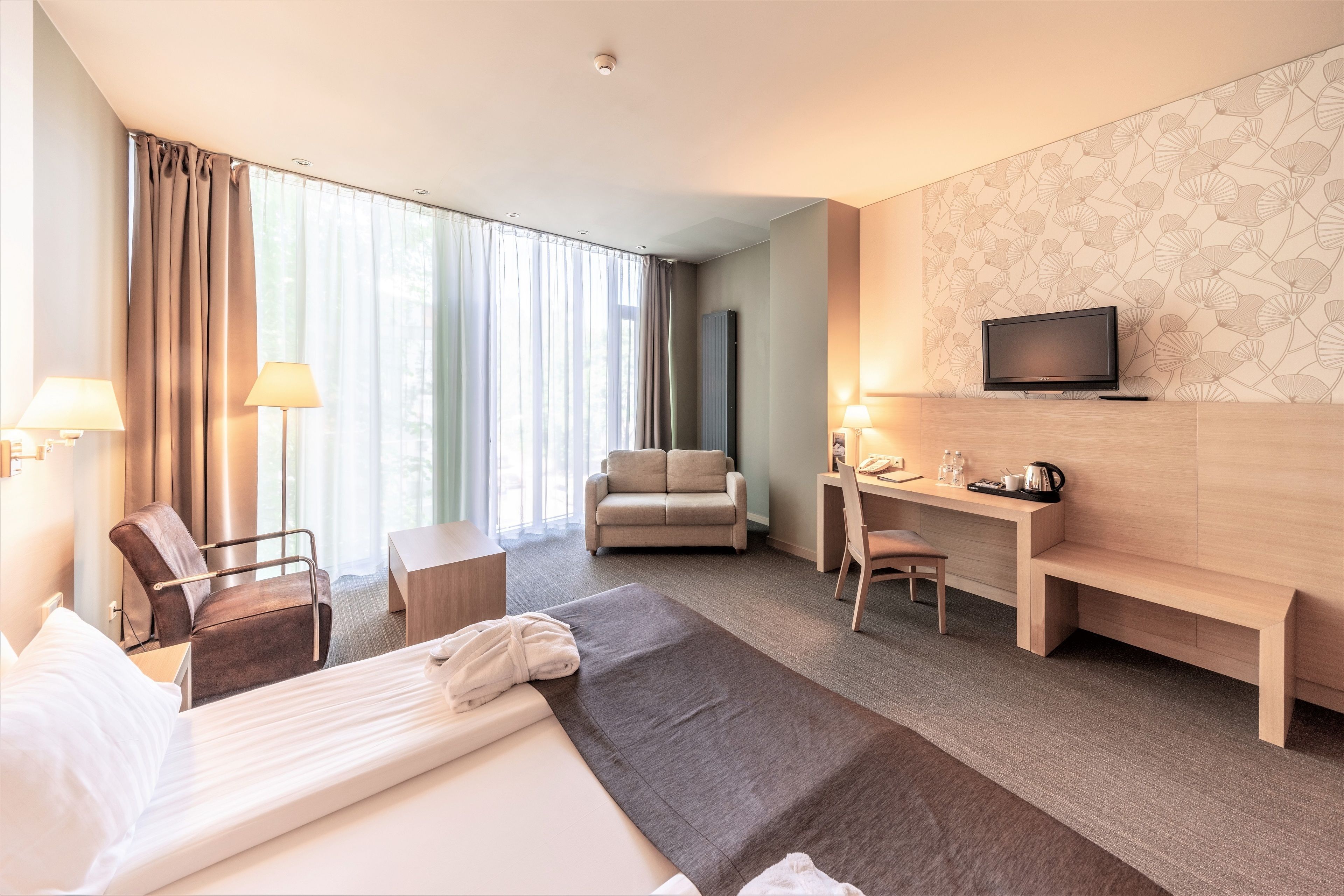 Quarto casal ou duplo superior, 1 cama de casal | Frigobar, cofres nos quartos, escrivaninha